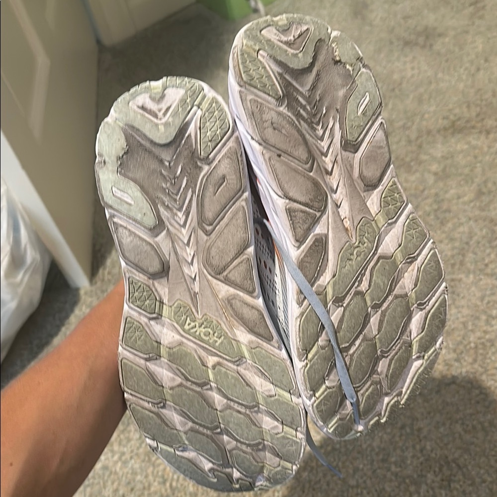 Hoka Clifton 8 Running Shoes - Picture 6 of 7